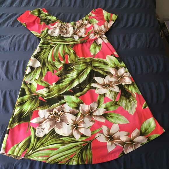 Off Shoulder Dress - Picture 5 of 7